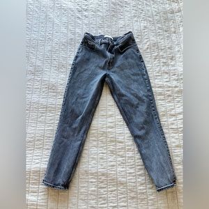 Abercrombie & Fitch The Mom High Rise Faded Black Jeans size 27